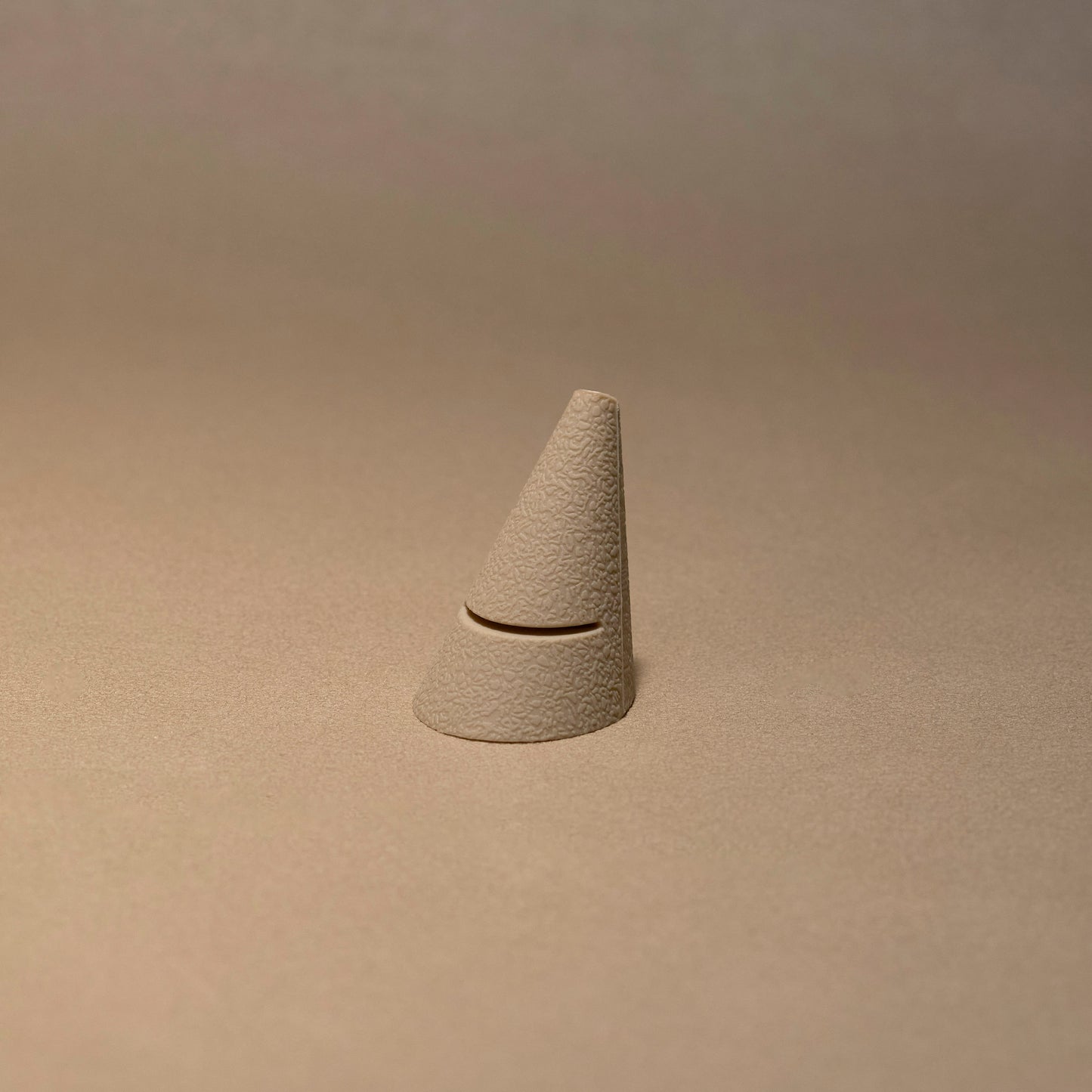 Si - R 0002