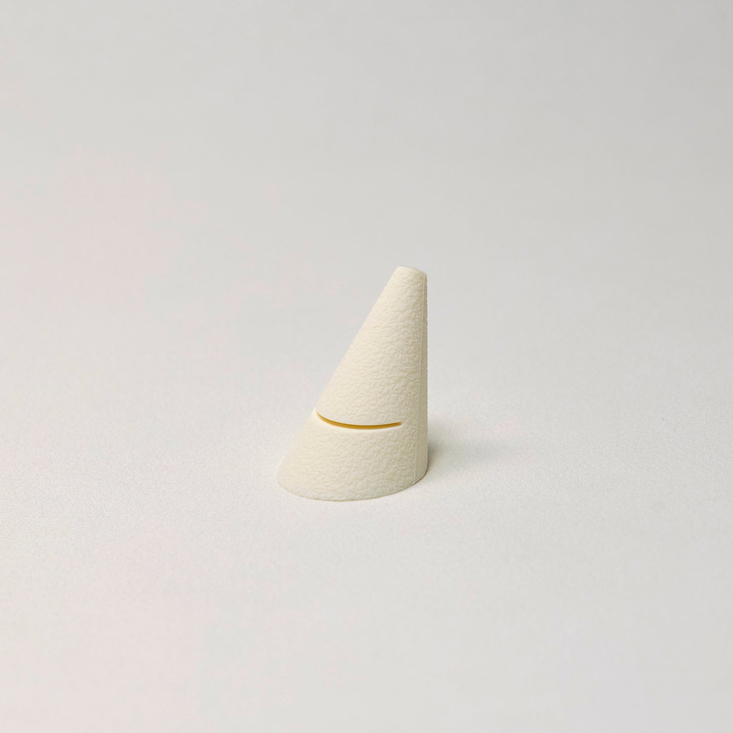 Si - R 0002